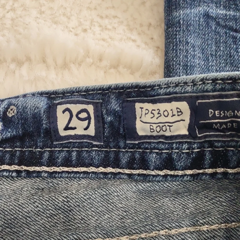 MISS ME BOOT Blue Embellished Jeans - Picture 13 of 17